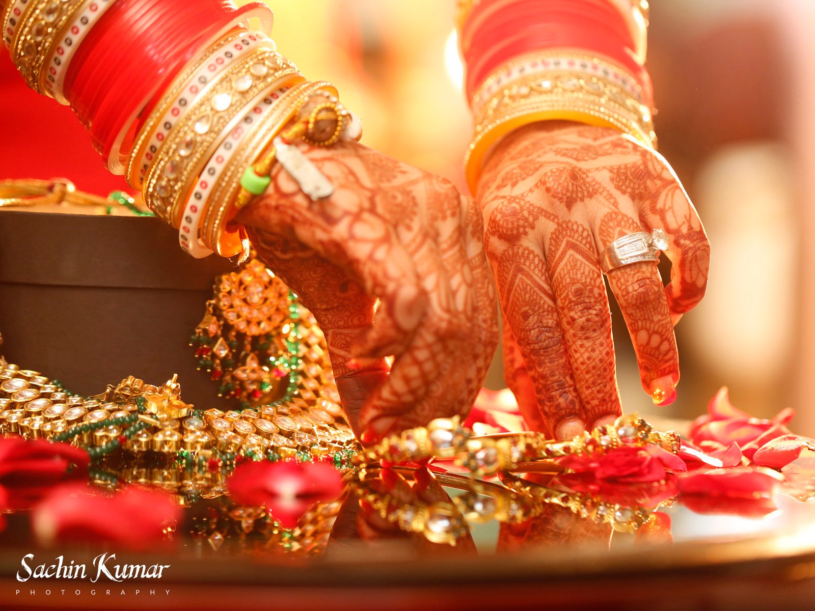 Keep These Points In Mind While Looking For A Life Partner For Child!