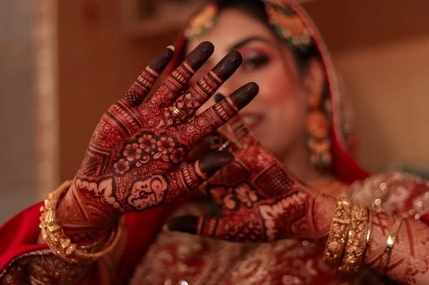 How to Handle Multiple Proposals Through a Marriage Bureau