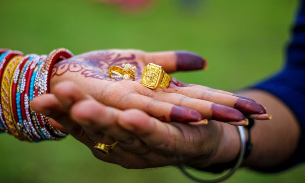 Marriage Bureaus in Cross-Cultural Matchmaking