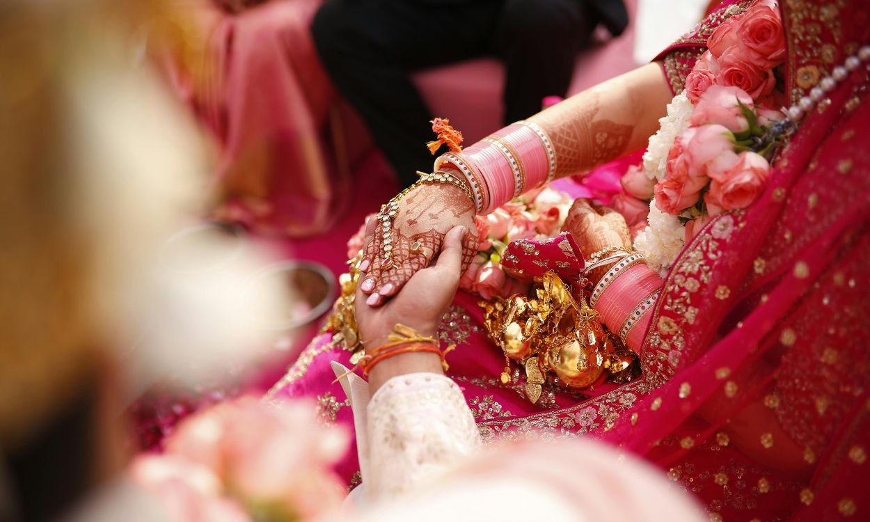 Role of Marriage Bureaus in International Matchmaking