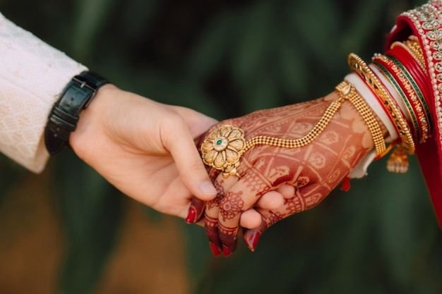 Role of Family Values in Baniya Matrimonial Services in Delhi